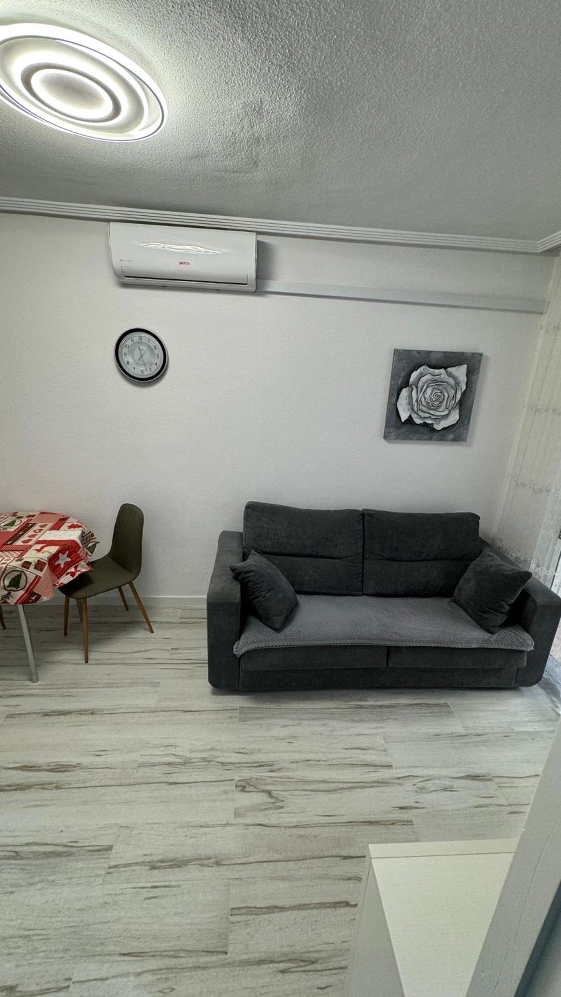 Playa Del Cura Apartment With 2 Bedrooms Torrevieja Exterior photo